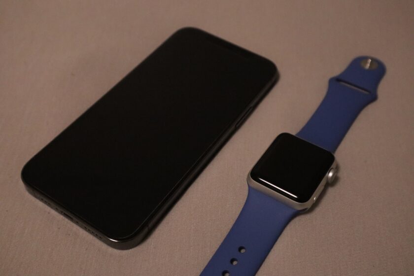 Apple WatchはiPhoneにしか使えません