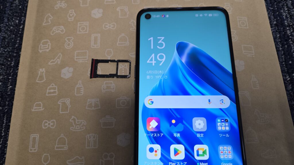 OPPO Reno 5Aはmicro SDカード対応